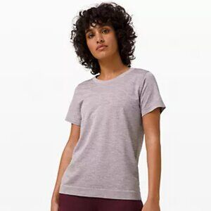 Lululemon Swiftly Relaxed-Fit Short Sleeve T-Shirt Dapple Dot Slate/Fuchsia Mult
